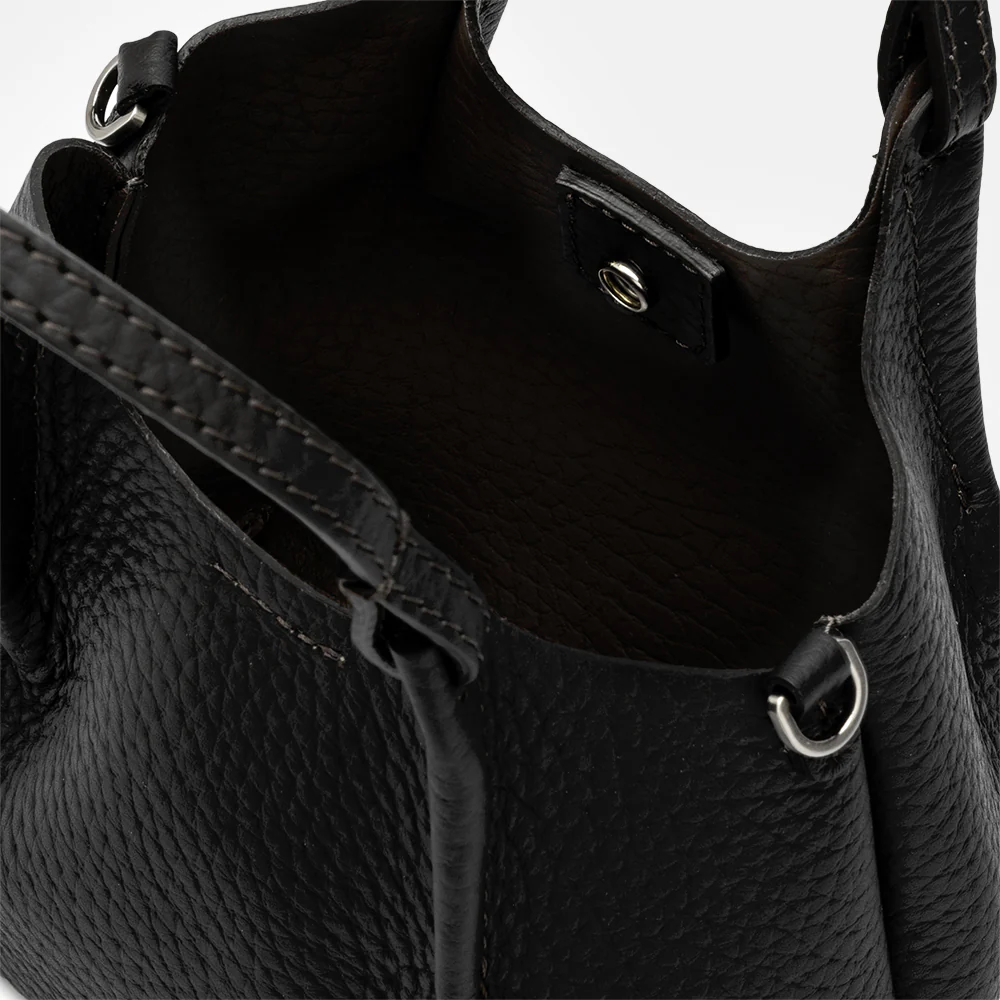Black Leather Dua Large Tote Bag - Image 2