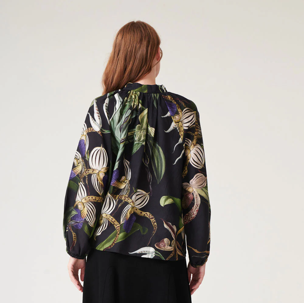 Black Orchid Pussy Bow Shirt - Image 3
