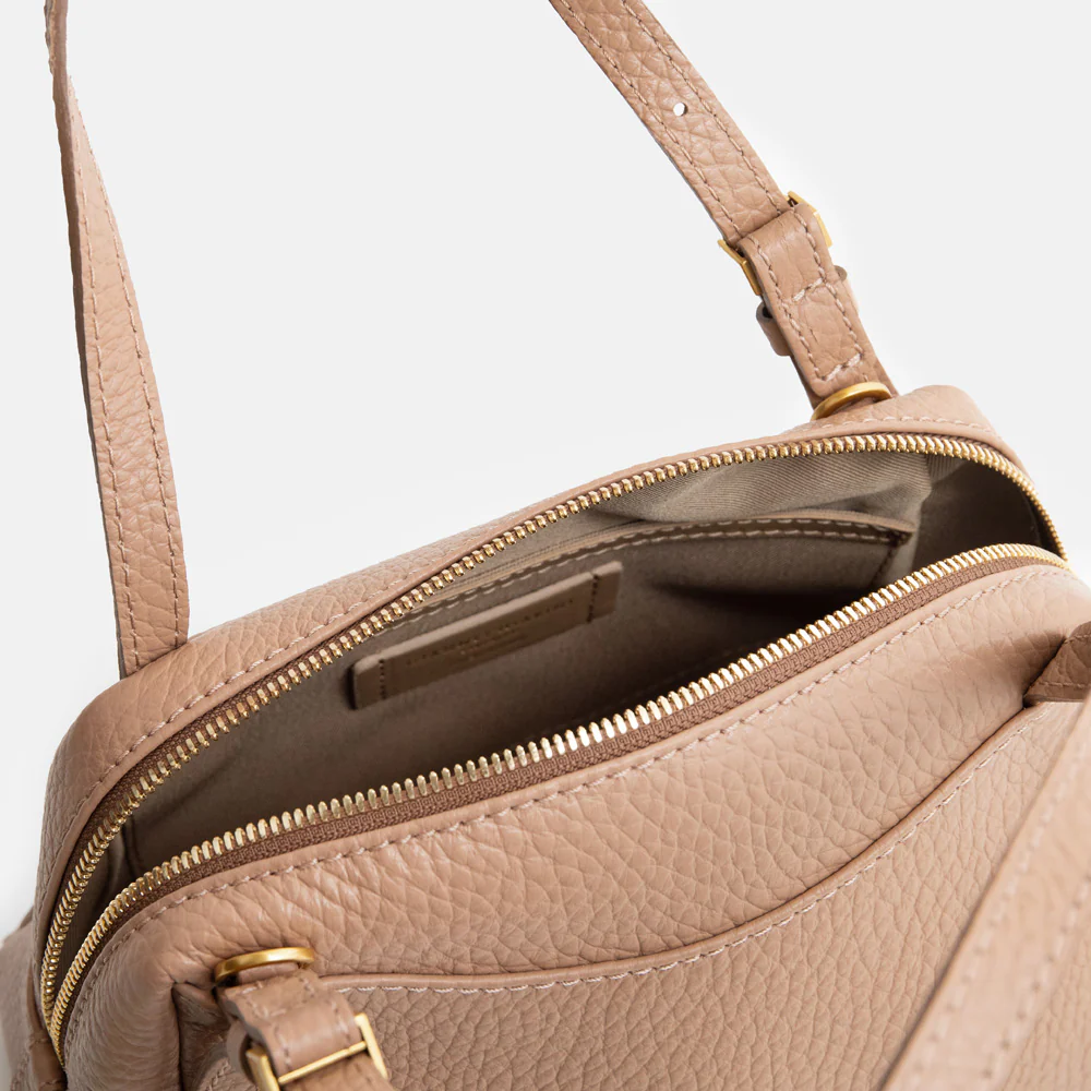 Clay Leather Dea Handbag - Image 2