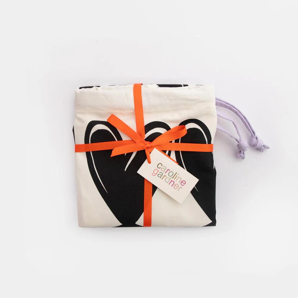 Mono Looped Hearts Drawstring Laundry Bag - Image 3