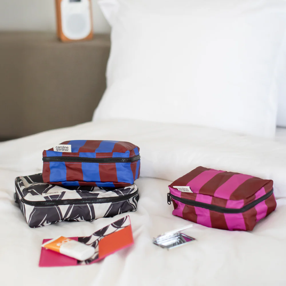 Mono Looped Hearts/Stripes Set of 3 Small Packing Cubes - Image 6