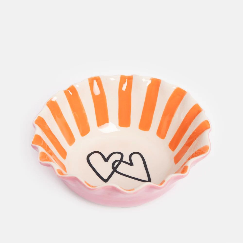 Pink Scallop Edge Hearts Cereal Bowl - Image 3