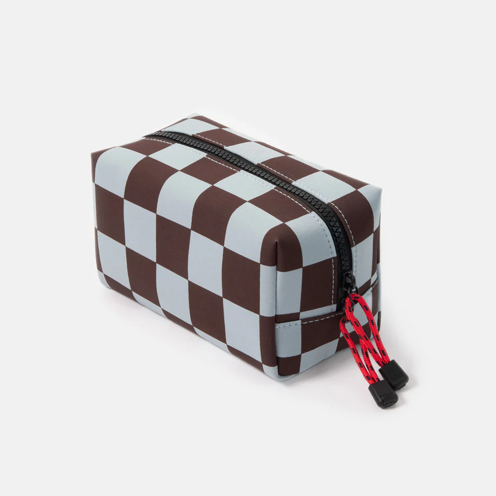 Wine/Blue Check Grooming Bag - Image 5